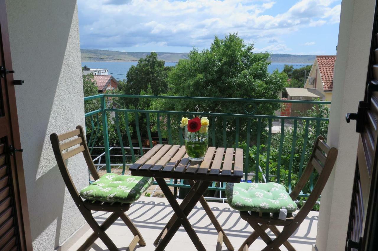 Lumbrela Apartments Starigrad Paklenica Exterior foto